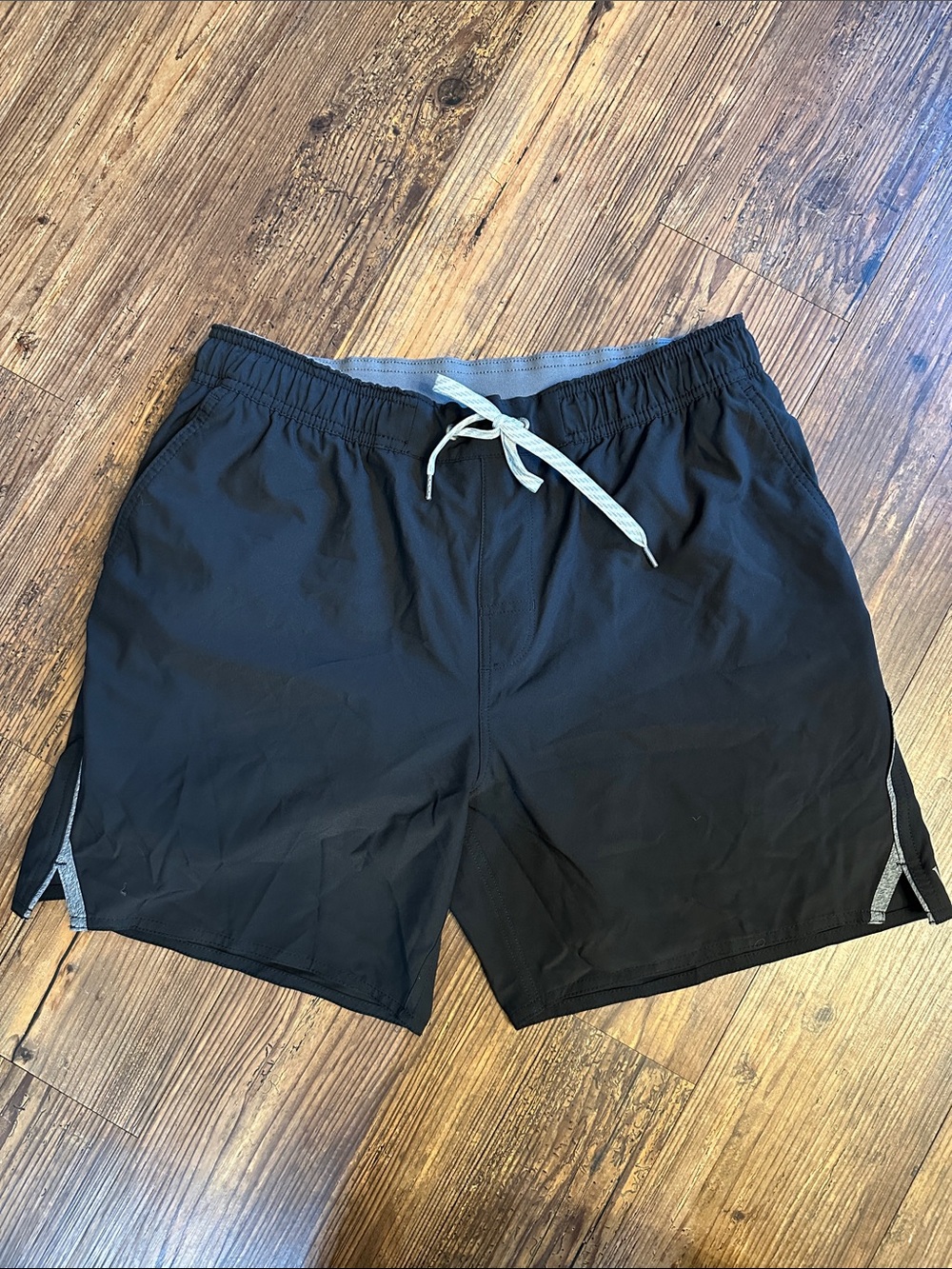 Men's Vuori Black Athletic Shorts - Drawstring Waist